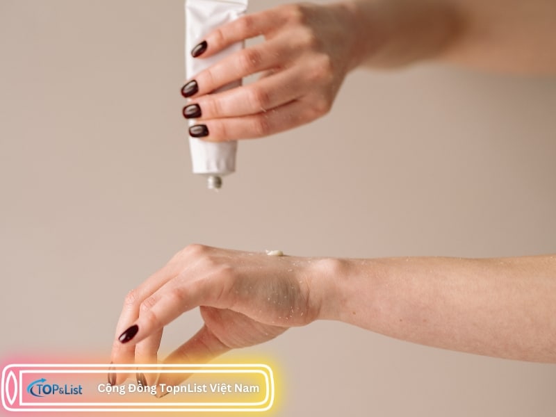 Top 3 Sản Phẩm Kem Dưỡng Da Đến Từ Thương Hiệu Innisfree Các Nàng Nên Sở Hữu - Top 3 Sản Phẩm Kem Dưỡng Da Đến Từ Thương Hiệu Innisfree Các Nàng Nên Sở Hữu Top 3 Sản Phẩm Kem Dưỡng Da Đến Từ Thương Hiệu Innisfree Các Nàng Nên Sở Hữu